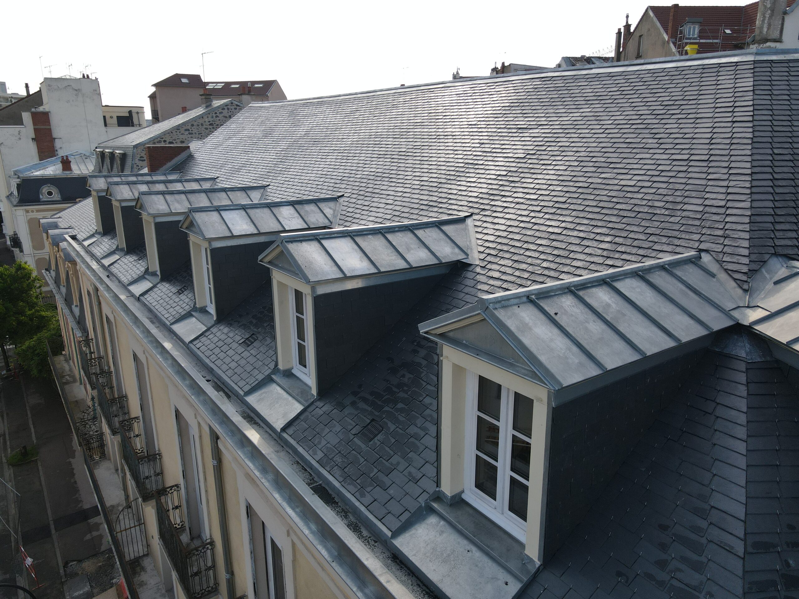 Chantier de couverture et zinguerie en Auvergne